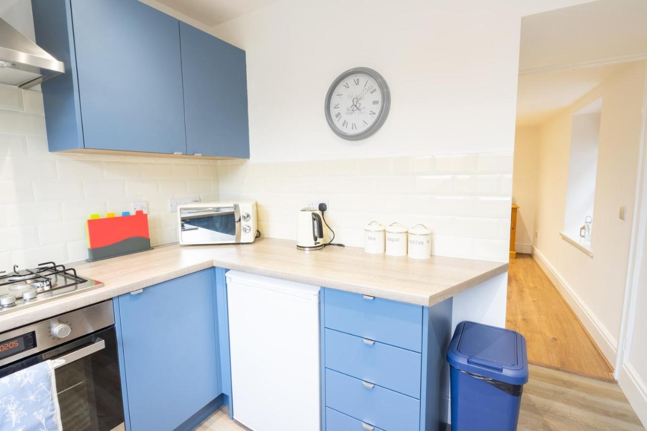 Newly-Renovated, Mid-Terrace Cottage In Porthmadog Exterior foto