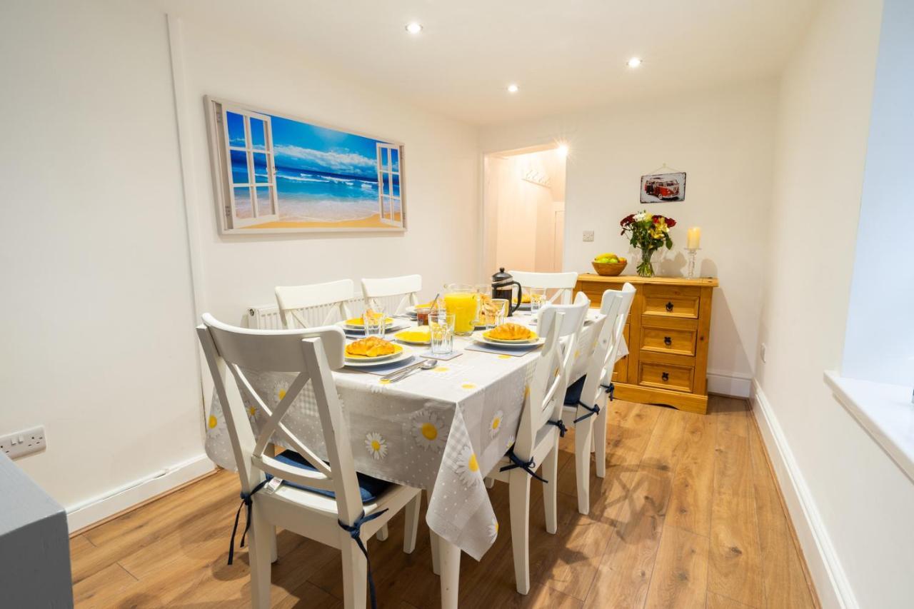 Newly-Renovated, Mid-Terrace Cottage In Porthmadog Exterior foto